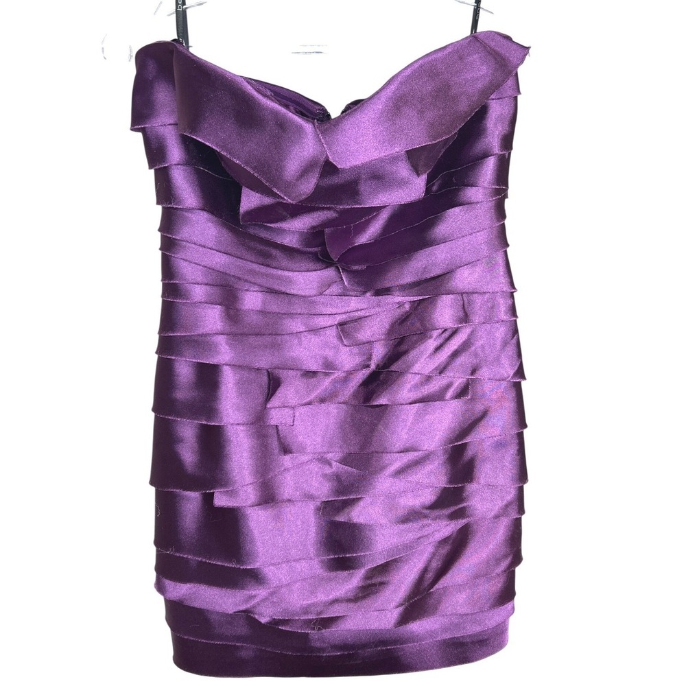 Bebe Medium Strapless Ruffle Tiered Cocktail Dress Purple‎ satin mini